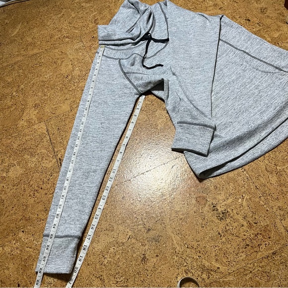 KUHL Lea Pullover NWOT Cowl Longsleeve Top In Ash Sz M - Picture 14 of 15